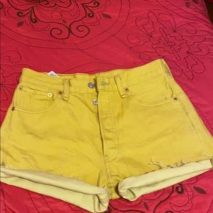 501 YELLOW ☀️💛 HiGH WAiSTED shorts ViNTAGE*